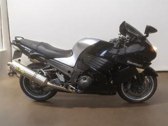 damaged motor cycles Kawasaki ZZ- R 1400  2007/6