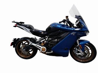 damaged motor cycles Zero Motorcycles  SR/S 2023/7