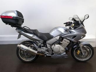 skadebil motor Honda CBF 1000  2007/7