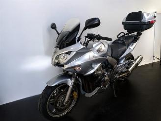 Honda CBF 1000  picture 17