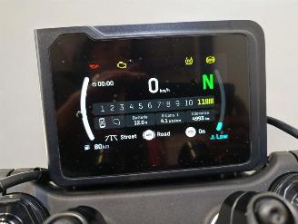 Husqvarna  SVARTPILEN picture 2