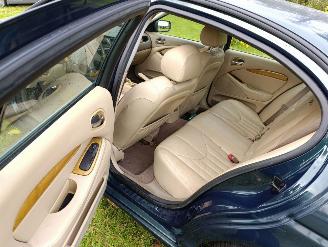 Jaguar S-type PHASE 1 3.0i -24V V6 picture 11