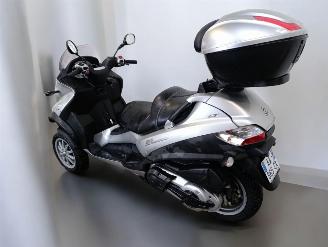 Piaggio  MP3 picture 13