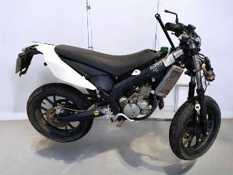 Derbi  SM XTREM picture 8