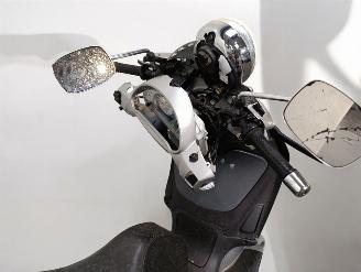 Piaggio  BEVERLY picture 4