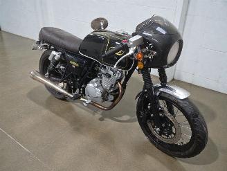 Vaurioauto  motor cycles Mash  QM 2018/6