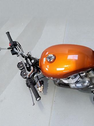 Royal Enfield  INTERCEPTOR picture 12