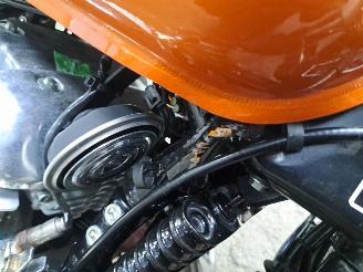 Royal Enfield  INTERCEPTOR picture 4