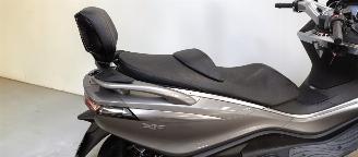 Piaggio X10  picture 5