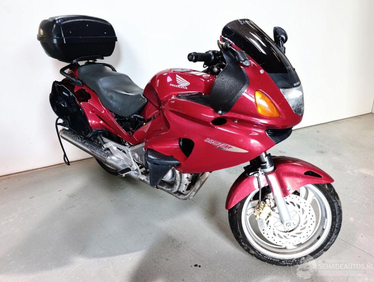 Honda NT 650 