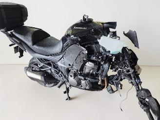 uszkodzony motocykle Kawasaki Versys  2025/8