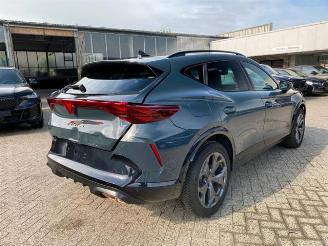 skadebil auto Cupra Formentor 1.5 TSI e-Hybrid 2025/4