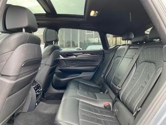 BMW 6-serie 30d Gran Turismo *HEAD-UP - PANO - KAM - NAVI* picture 15