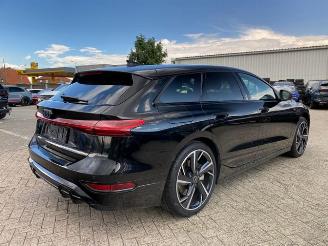 krockskadad bil auto Audi A6 avant e-tron performance S line * AHK - KAM * 2025/3