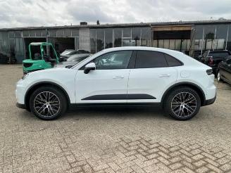 Porsche Macan 4 *PANO - BOSE - NAVI - KAM* picture 4