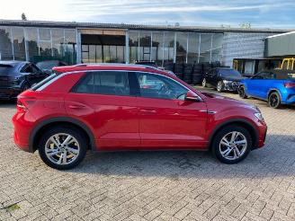 Volkswagen T-Roc 1.5 TSI DSG R-Line * KAM - NAV - PANO * picture 3