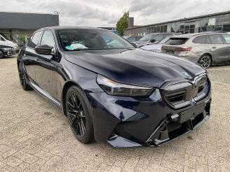 škoda osobní automobily BMW M5 *HEAD-UP - KERAMIK - CARBON-PAKET -B&W* 2025/1