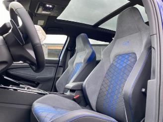 Volkswagen Golf R Variant 4Motion Black Style *MATRIX-PANO* picture 16