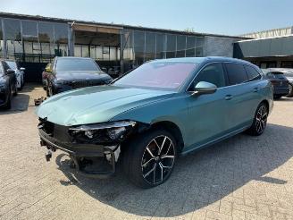 Volkswagen Passat Variant 2.0 TDI DSG R-Line *HEAD-UP -AHK* picture 8