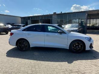 Audi A3 Limousine 30 TFSI S line *PANO - NAVI - KAM* picture 9