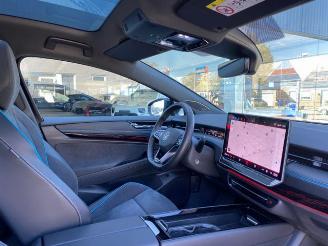 Volkswagen ID.7 Pro * HUD - PANO - KAM - H&K * picture 18