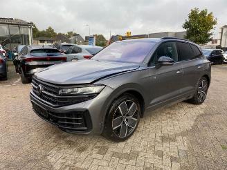 Volkswagen Touareg R * PANO - AHK - KAM * picture 4