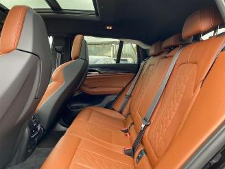 BMW X4 M Competition *HEAD-UP - PANO - AHK - KAM* picture 17