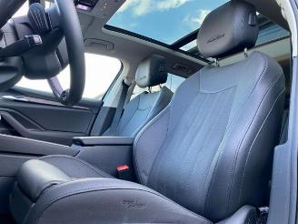 Skoda Superb Combi 1.5 TSI iV L&K *HEAD-UP - PANO-AHK* picture 17