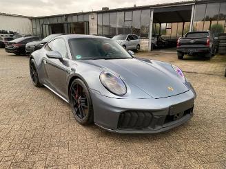 Porsche 911 Carrera GTS T-Hybrid *BOSE - NAVI - KAM* picture 13