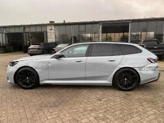 BMW M5 Touring *HEAD-UP - PANO - BOWERS - 360* picture 9