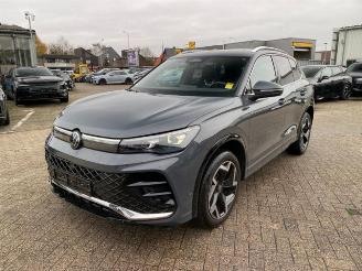 Auto incidentate Volkswagen Tiguan 2.0 TDI DSG 4Motion R-Line* AHK - HUD * 2025/5