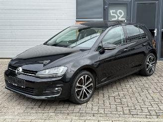 škoda osobní automobily Volkswagen Golf 1.2 TSI Allstar Pano Navi Led Xenon Stoelverw 2017/9