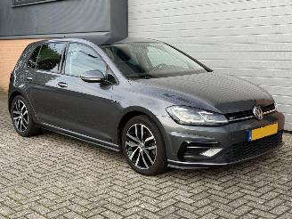Volkswagen Golf 1.5 TSI R-Line Led Matrix CarPlay Stoelverw picture 3