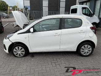 Peugeot 108 108, Hatchback, 2014 1.0 12V picture 23