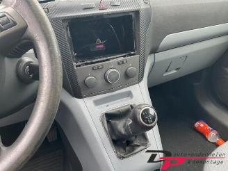 Opel Zafira Zafira (M75), MPV, 2005 / 2015 1.6 16V picture 11