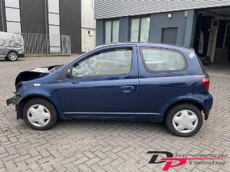 Toyota Yaris Yaris (P1), Hatchback, 1999 / 2005 1.3 16V VVT-i picture 8