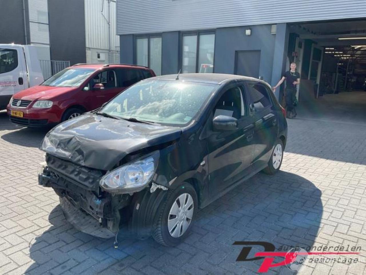 Mitsubishi Space-star Space Star (A0), Hatchback, 2012 1.2 12V