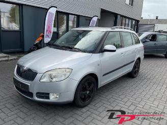 rozbiórka samochody osobowe Skoda Fabia Fabia II Combi, Combi 5-drs, 2007 / 2015 1.4i 16V 2008/10