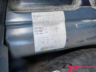 Volkswagen Polo Polo V (6R), Hatchback, 2009 / 2017 1.6 TDI 16V 90 picture 9