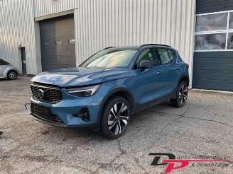 Salvage car Volvo XC40 XC40 (XZ), SUV, 2017 2.0 B4 16V Mild Hybrid Autom. 2024/10