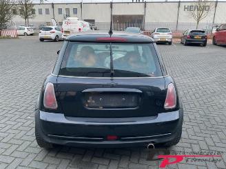 Mini Mini Mini One/Cooper (R50), Hatchback, 2001 / 2007 1.6 16V One picture 6