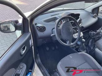 Renault Twingo Twingo II (CN), Hatchback 3-drs, 2007 / 2014 1.2 16V GT TCE picture 9