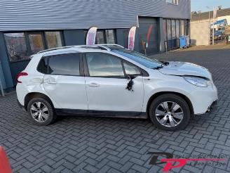 Peugeot 2008 2008 (CU), MPV, 2013 / 2019 1.2 Vti 12V PureTech 82 picture 12