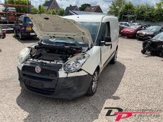 Auto da rottamare Fiat Doblo Doblo Cargo (263), Van, 2010 1.6 D Multijet 2013/3