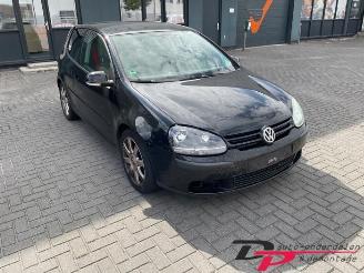 Salvage car Volkswagen Golf Golf V (1K1), Hatchback, 2003 / 2010 2.0 FSI 16V 2004/7
