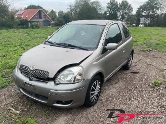 disassembly passenger cars Toyota Yaris Yaris (P1), Hatchback, 1999 / 2005 1.3 16V VVT-i 2005/5