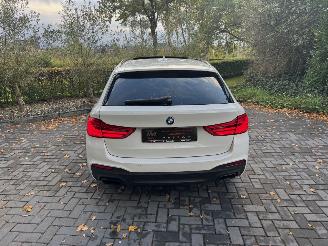 BMW 5-serie M550 5 Touring M550 d xDrive Panorama Trekhaak HUD !! picture 8
