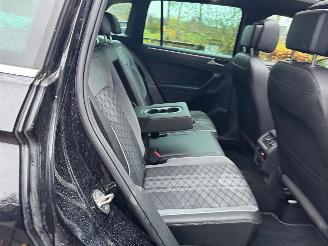 Volkswagen Tiguan Volkswagen Tiguan R-Line 4Motion Panorama AHK Camera VOL! picture 15