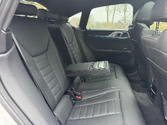 BMW i4 BMW i4 Gran Coupe M50 Panorama Laser Light HUD 360 Camera HarmanKardon Leer Ambiance VOL! picture 15