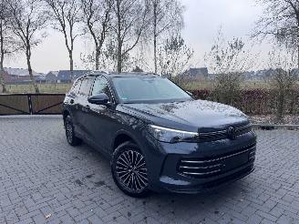  Volkswagen Tiguan Tiguan 1.5 TSI eHybrid 150 kW Elegance Camera Trekhaak 2025/1